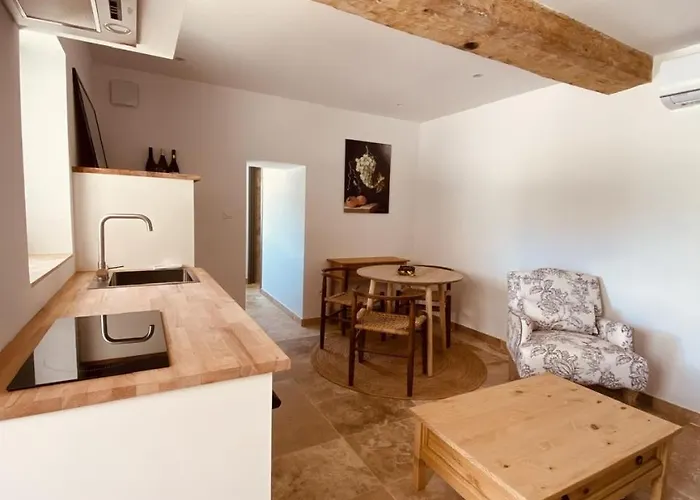 Mas Gomez Bolfa بيت للعطل